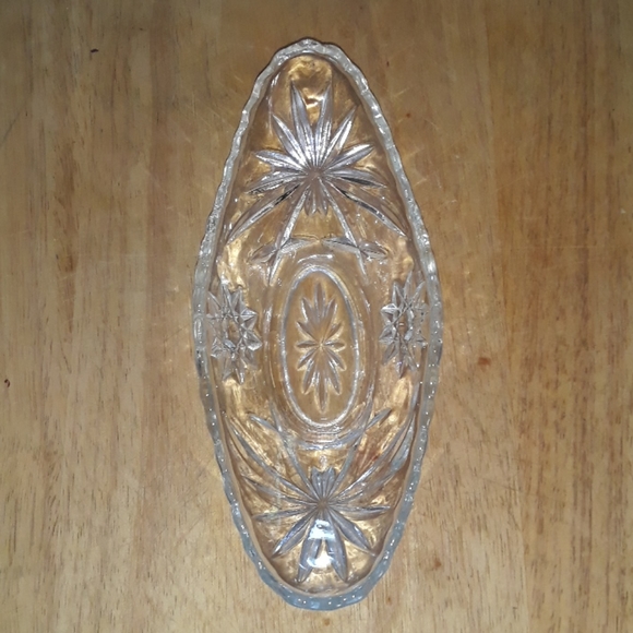 Two etched star design glass banana split boats - Picture 3 of 8